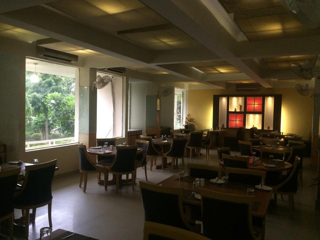 Grand Heritage Resort Greater Noida Eksteriør billede